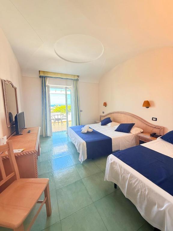 Immagine 1 della camera QUADRUPLA STANDARD