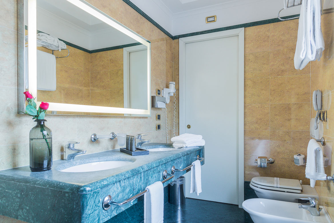 Immagine 3 della camera JUNIOR SUITE ANFITEATRO