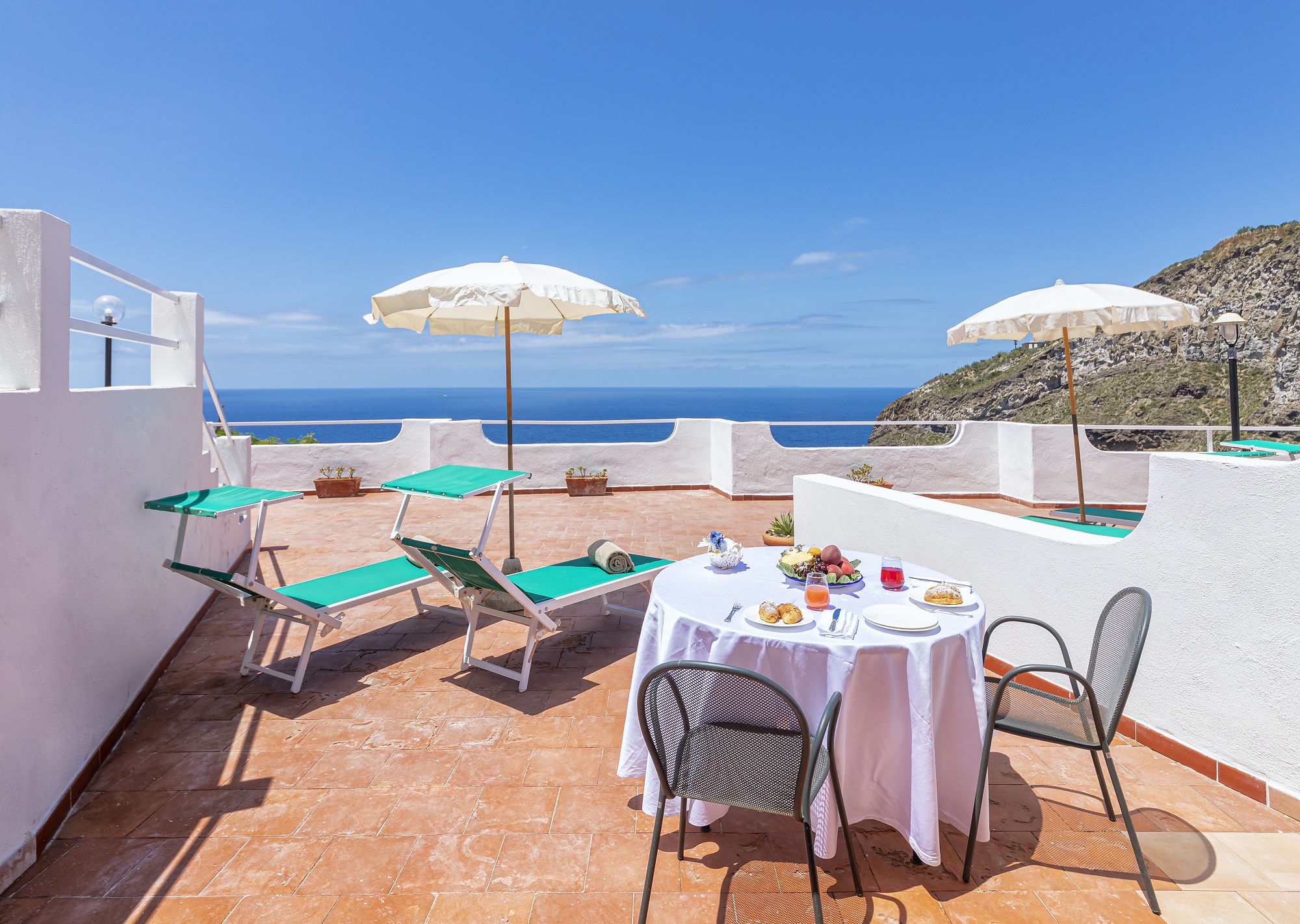 Immagine 4 della camera Junior Suite with front sea view
