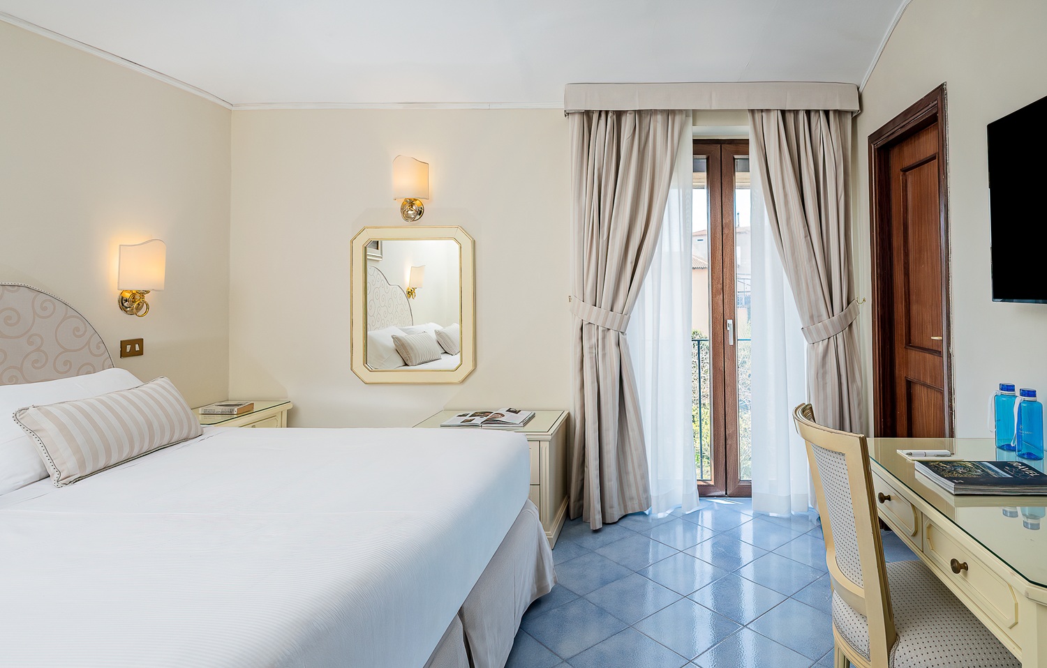 Immagine 2 della camera Classic Double/Twin room with balcony