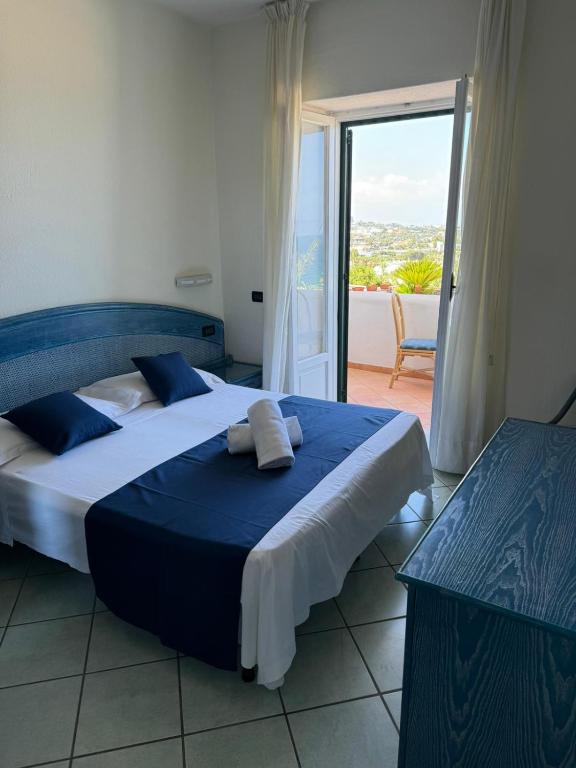 Immagine 1 della camera TRIPLA VISTA MARE
