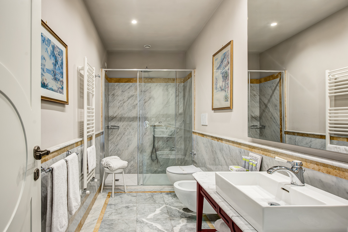 Immagine 5 della camera Deluxe Junior Suite with sea view and terrace