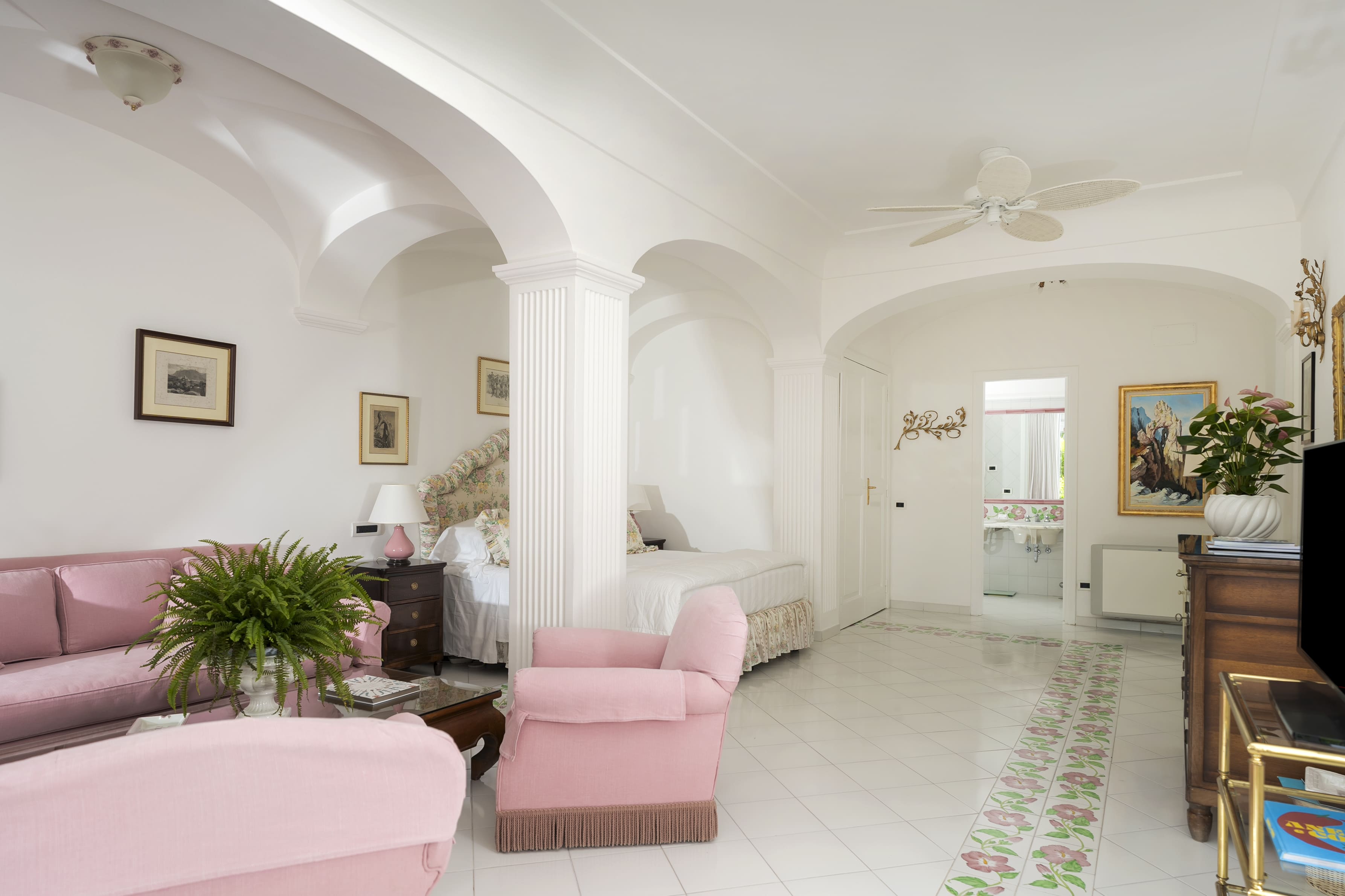 Immagine 3 della camera Junior Suite con patio e vista giardino